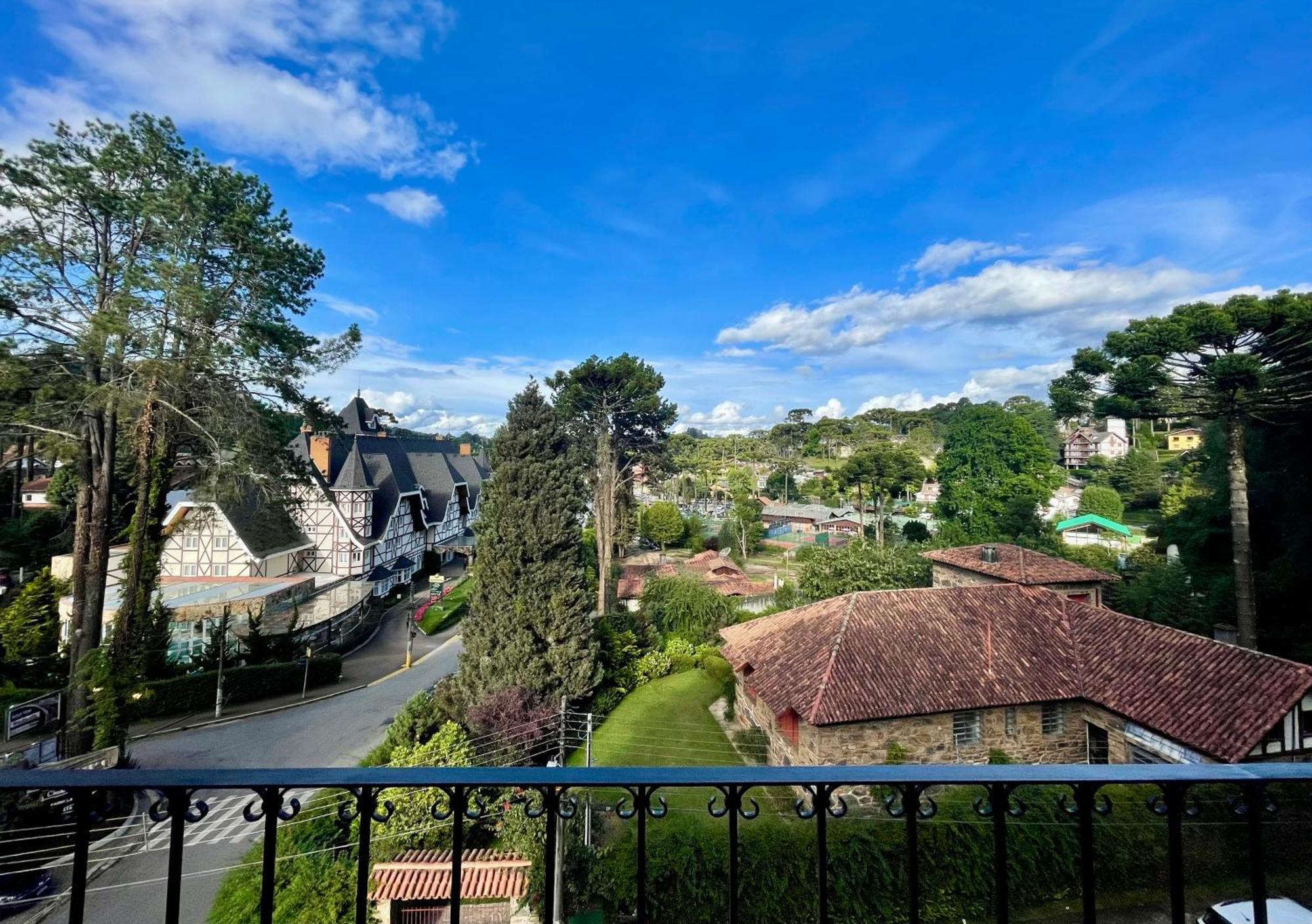 Inn Telhado De Ouro Campos do Jordao